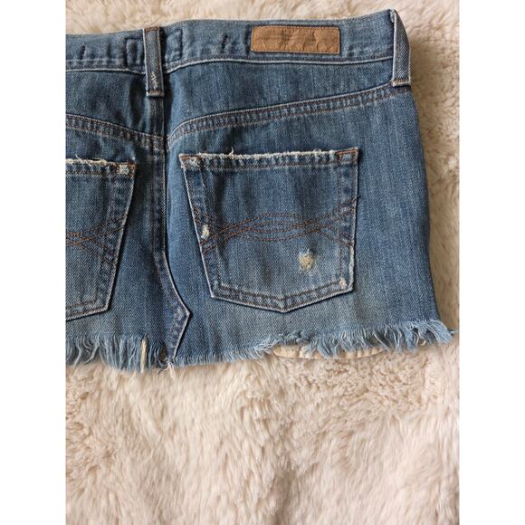 VTG y2k Abercrombie & Fitch Distressed Frayed Denim Mini skirt size 2 - Picture 4 of 10